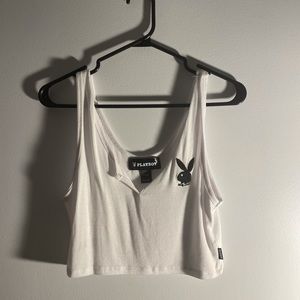 4/20$ NWOT play boy crop